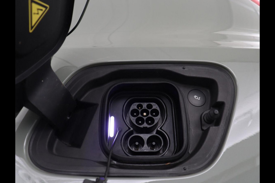 Volvo XC40 Recharge Twin Pro | SOH 93.6% | Panoramadak | Harman/Kardon | 360 camera | Carplay | Climate control | Memory | Half Leder | Stuur/stoelverwarming