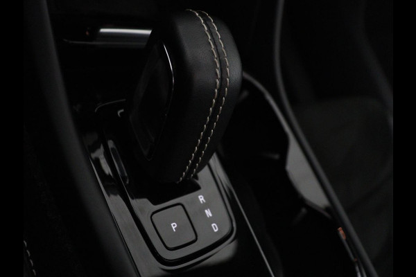 Volvo XC40 Recharge Twin Pro | SOH 93.6% | Panoramadak | Harman/Kardon | 360 camera | Carplay | Climate control | Memory | Half Leder | Stuur/stoelverwarming