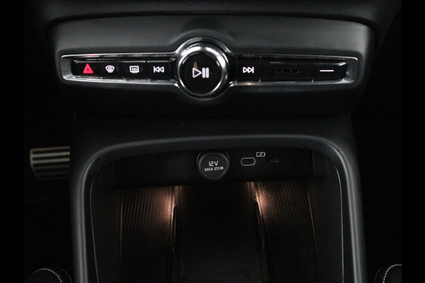 Volvo XC40 Recharge Twin Pro | SOH 93.6% | Panoramadak | Harman/Kardon | 360 camera | Carplay | Climate control | Memory | Half Leder | Stuur/stoelverwarming