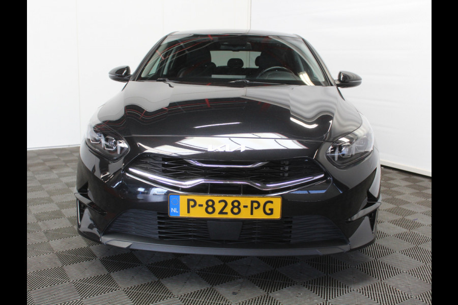 Kia Ceed 1.5 T-GDi MHEV DynamicPlusLine CAMERA | CARPLAY | LMV16 | AUTOMAAT | AFNBTRHAAK | LED | DAB | ADAPCRUISE | CLIMATE | NAVI | STOE
