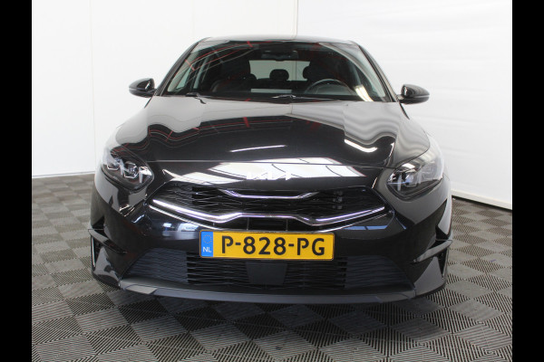 Kia Ceed 1.5 T-GDi MHEV DynamicPlusLine CAMERA | CARPLAY | LMV16 | AUTOMAAT | AFNBTRHAAK | LED | DAB | ADAPCRUISE | CLIMATE | NAVI | STOE