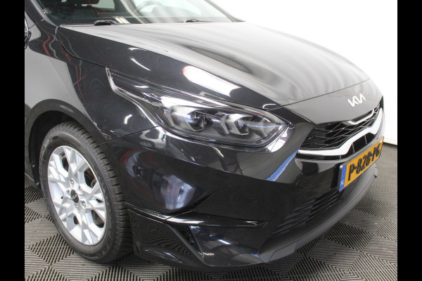 Kia Ceed 1.5 T-GDi MHEV DynamicPlusLine CAMERA | CARPLAY | LMV16 | AUTOMAAT | AFNBTRHAAK | LED | DAB | ADAPCRUISE | CLIMATE | NAVI | STOE