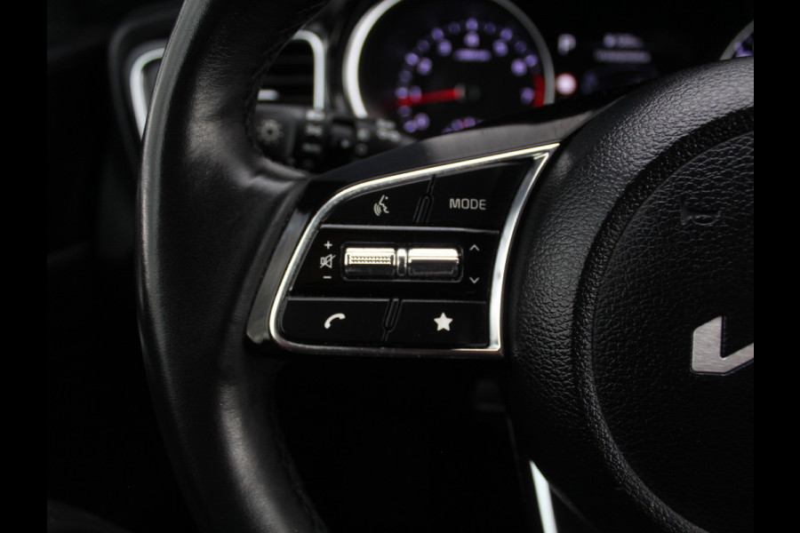 Kia Ceed 1.5 T-GDi MHEV DynamicPlusLine CAMERA | CARPLAY | LMV16 | AUTOMAAT | AFNBTRHAAK | LED | DAB | ADAPCRUISE | CLIMATE | NAVI | STOE