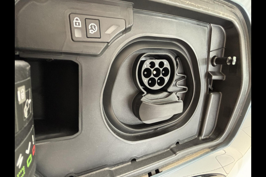 Peugeot E-5008 GT Avantage 73 kWh 7p Mistral Executive Interior (AGR) | 360 camera | Massagestoelen | Stoel en stuurverwarming |