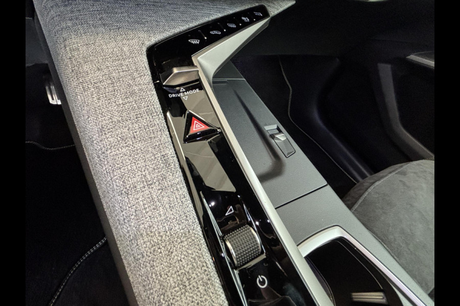 Peugeot E-5008 GT Avantage 73 kWh 7p Mistral Executive Interior (AGR) | 360 camera | Massagestoelen | Stoel en stuurverwarming |