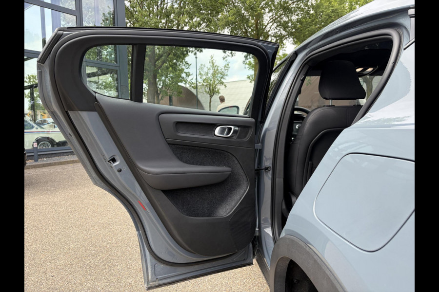Volvo C40 Twin Motor Performance Ultra 82 kWh SOH 96% | ADAPT. CRUISE CONTROL | 360 GRADEN CAMERA | STOEL & STUUR VERWARMING | HARMAN/KARDON AUDIO | MEMORY SEATS