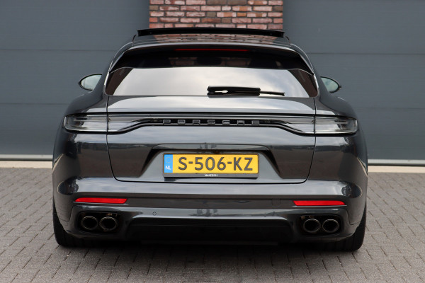Porsche Panamera Sport Turismo 4.0 Turbo S E-Hybrid | 700pk | Luchtvering | Achterasbesturing | Burmester | Massage | HUD | Stoelventilatie | Panoramadak | Verwarmd Stuurwiel | ACC | Exclusive Design |