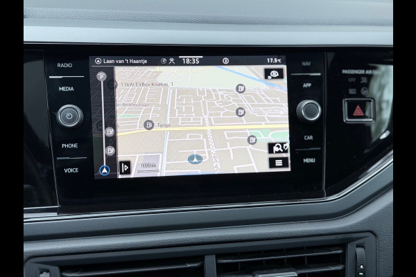 Volkswagen Taigo 1.5 TSI R-Line Pano/Keyless/Camera
