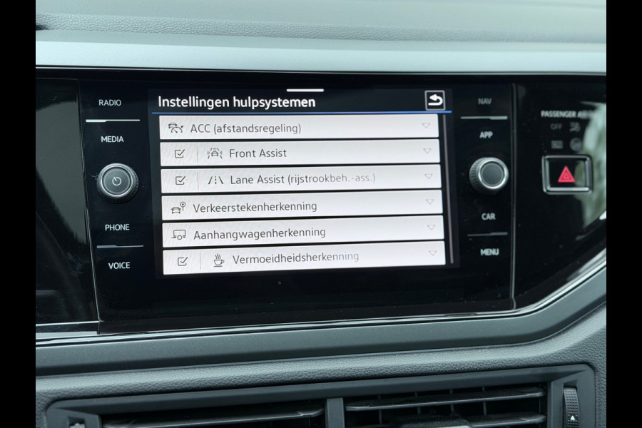 Volkswagen Taigo 1.5 TSI R-Line Pano/Keyless/Camera