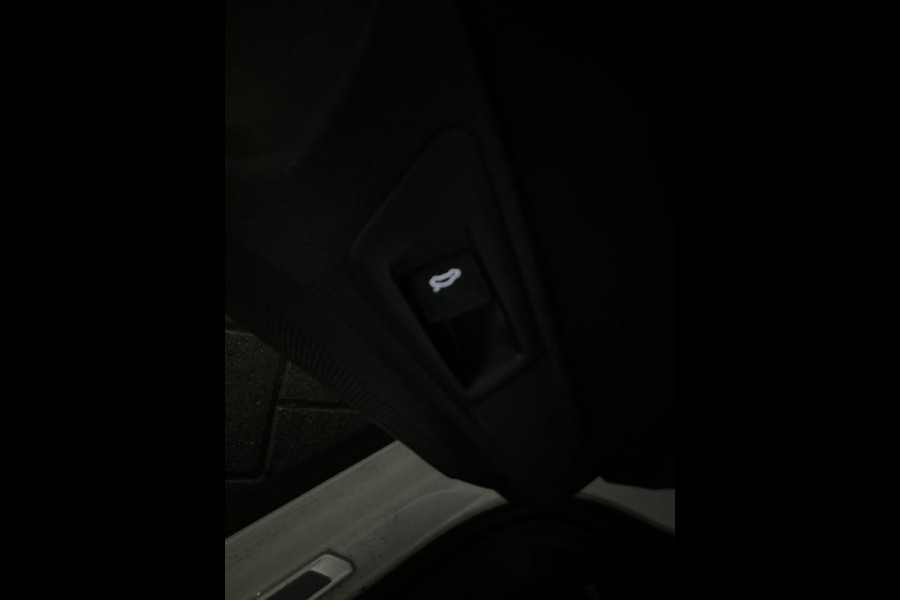 Volkswagen T-Roc 2.0 TSI 4Motion R Pano|BlindSpot|ACC|Lane Assist|DCC|Camera