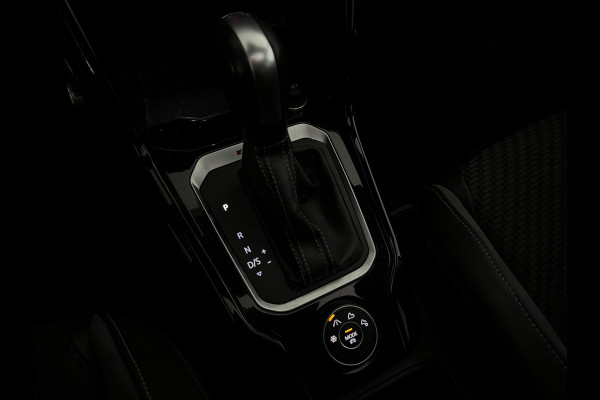 Volkswagen T-Roc 2.0 TSI 4Motion R Pano|BlindSpot|ACC|Lane Assist|DCC|Camera