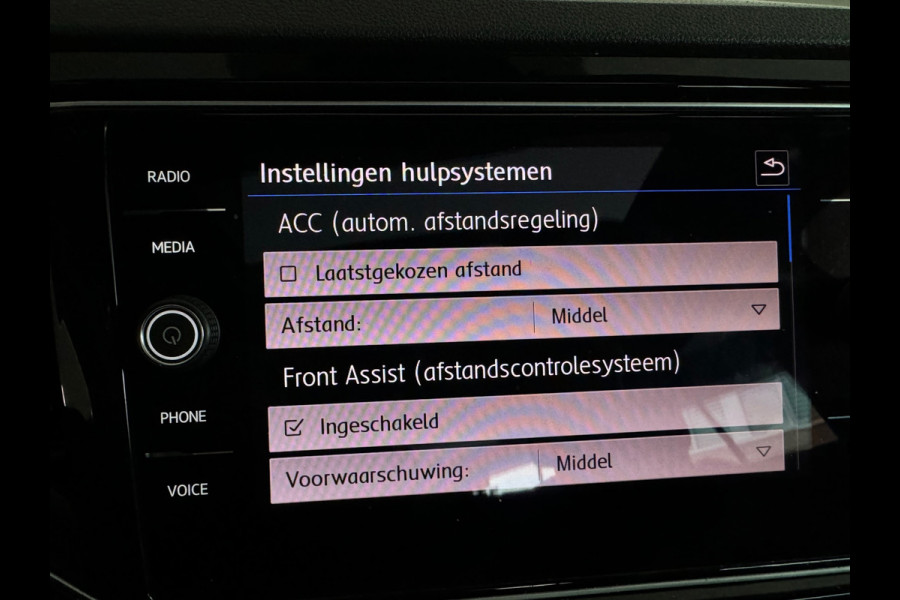 Volkswagen T-Roc 2.0 TSI 4Motion R Pano|BlindSpot|ACC|Lane Assist|DCC|Camera