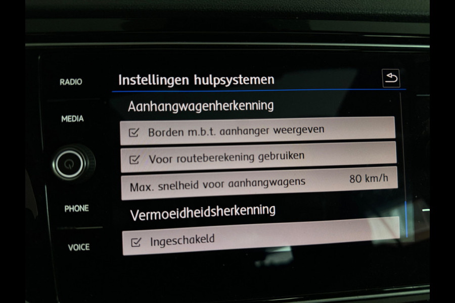 Volkswagen T-Roc 2.0 TSI 4Motion R Pano|BlindSpot|ACC|Lane Assist|DCC|Camera