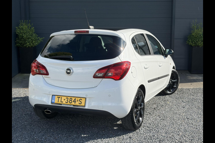 Opel Corsa 1.4 Black Edition Navi,Carplay,Airco,Cruise,Pdc,Weinig km,90pk,5 Deurs,Lm velgen,N.A.P,Zeer Zuinig,Apk tot 08-2027