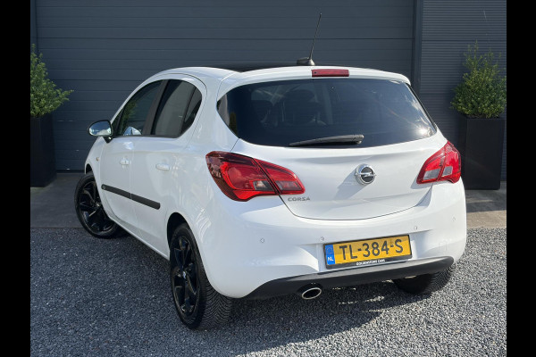 Opel Corsa 1.4 Black Edition Navi,Carplay,Airco,Cruise,Pdc,Weinig km,90pk,5 Deurs,Lm velgen,N.A.P,Zeer Zuinig,Apk tot 08-2027