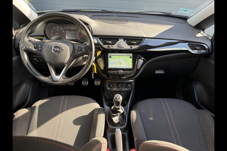 Opel Corsa 1.4 Black Edition Navi,Carplay,Airco,Cruise,Pdc,Weinig km,90pk,5 Deurs,Lm velgen,N.A.P,Zeer Zuinig,Apk tot 08-2027