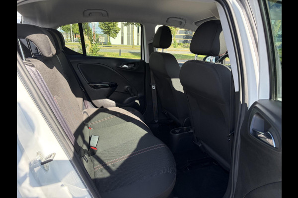 Opel Corsa 1.4 Black Edition Navi,Carplay,Airco,Cruise,Pdc,Weinig km,90pk,5 Deurs,Lm velgen,N.A.P,Zeer Zuinig,Apk tot 08-2027