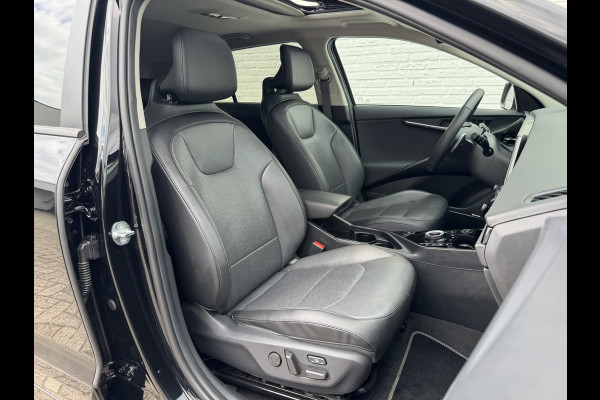 Kia Niro EV Executive Line 64.8 kWh SOH 98% All season V2L Harman Kardon Schuifdak Leder