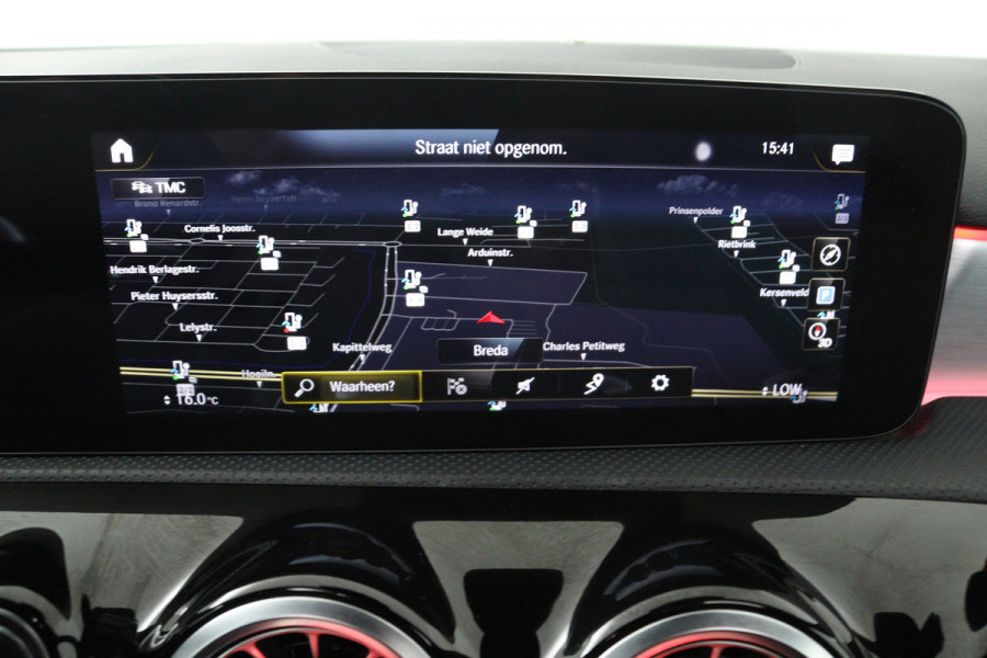 Mercedes-Benz A-Klasse 250 e Business Solution AMG Limited (PANORAMADAK, SFEER, STOELVERWARMING, ELEKTR STOELEN, CAMERA)