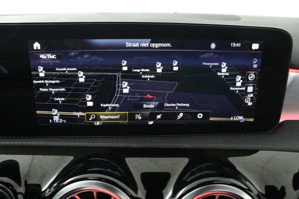 Mercedes-Benz A-Klasse 250 e Business Solution AMG Limited (PANORAMADAK, SFEER, STOELVERWARMING, ELEKTR STOELEN, CAMERA)