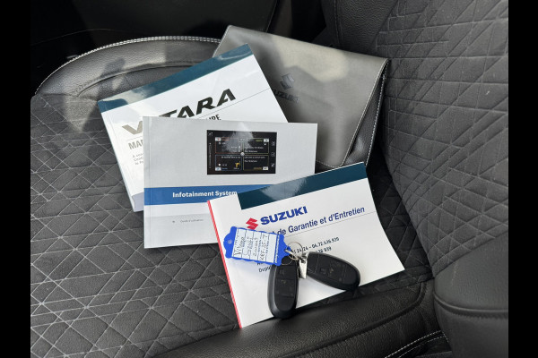 Suzuki Vitara 1.5 Hybrid Style Rhino Edition Panorama Carplay Pdc+Camera Led Leder