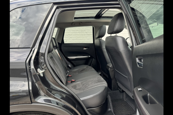 Suzuki Vitara 1.5 Hybrid Style Rhino Edition Panorama Carplay Pdc+Camera Led Leder