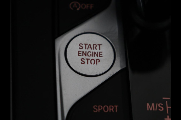 BMW 1-serie 116i Business Edition | Trekhaak | Cruise control | DAB+ | Bluetooth | Carplay | Climate control | Parkeerhulp | Virtual cockpit