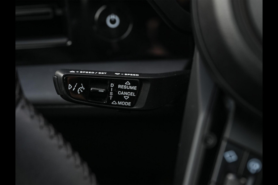 Porsche Taycan Performance 84 kWh | NL Auto | Panoramadak | 360 Camera | Bose | Memory Seats | Stoel + Stuurverwarming | Ambiance Interieur |
