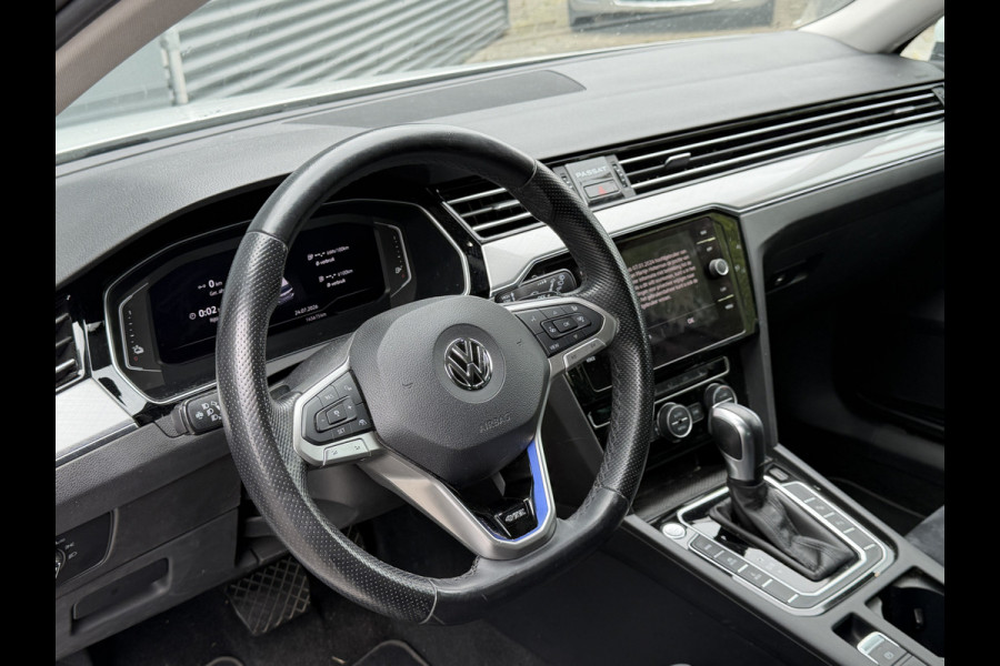 Volkswagen Passat Variant BWJ 2021 | 1.4TSI 218PK PHEV GTE Business AUTOMAAT | LEDER/ALCANTARA | CLIMA | NAVI | SPORTSTOELEN | CAMERA A | STOELVERW | 17'' LMV |