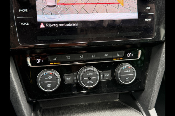 Volkswagen Passat Variant BWJ 2021 | 1.4TSI 218PK PHEV GTE Business AUTOMAAT | LEDER/ALCANTARA | CLIMA | NAVI | SPORTSTOELEN | CAMERA A | STOELVERW | 17'' LMV |