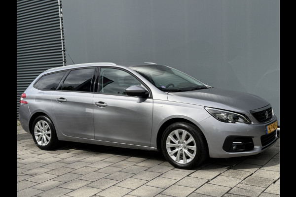Peugeot 308 SW BWJ 2020 | 1.2T 111PK ACTIVE | CLIMA | NAVI | CARPLAY | CRUISE | LICHTMETAAL | PDC | PRIVACY GLASS |