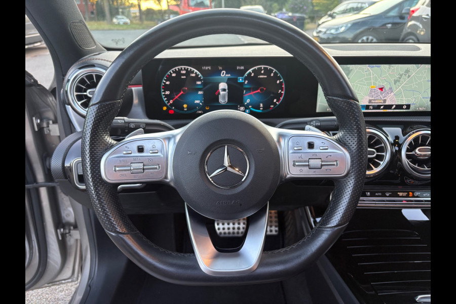 Mercedes-Benz A-Klasse 220 Launch Edition Premium
