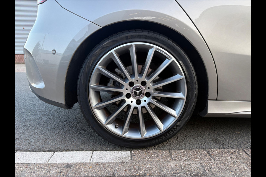 Mercedes-Benz A-Klasse 220 Launch Edition Premium