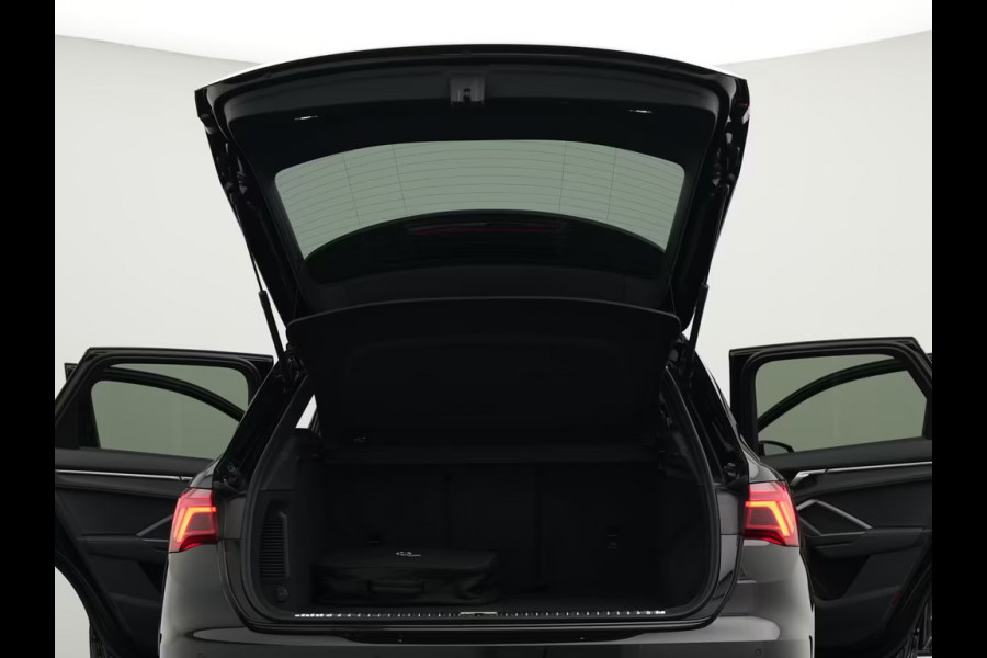 Audi Q3 45 Tfsi-e S-LINE ** LED, VIRTUAL, TREKH, ACC, CAMERA, 19-inch LMV ** 1e EIG - UNFALLFREI ** ** INFORMEER OOK NAAR ONZE AANTREKKELIJKE FINANCIAL-LEASE TARIEVEN **