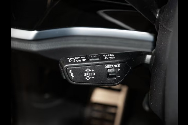 Audi Q3 45 Tfsi-e S-LINE ** LED, VIRTUAL, TREKH, ACC, CAMERA, KEYLESS, 19-inch LMV ** 1e EIG - UNFALLFREI ** ** INFORMEER OOK NAAR ONZE AANTREKKELIJKE FINANCIAL-LEASE TARIEVEN **