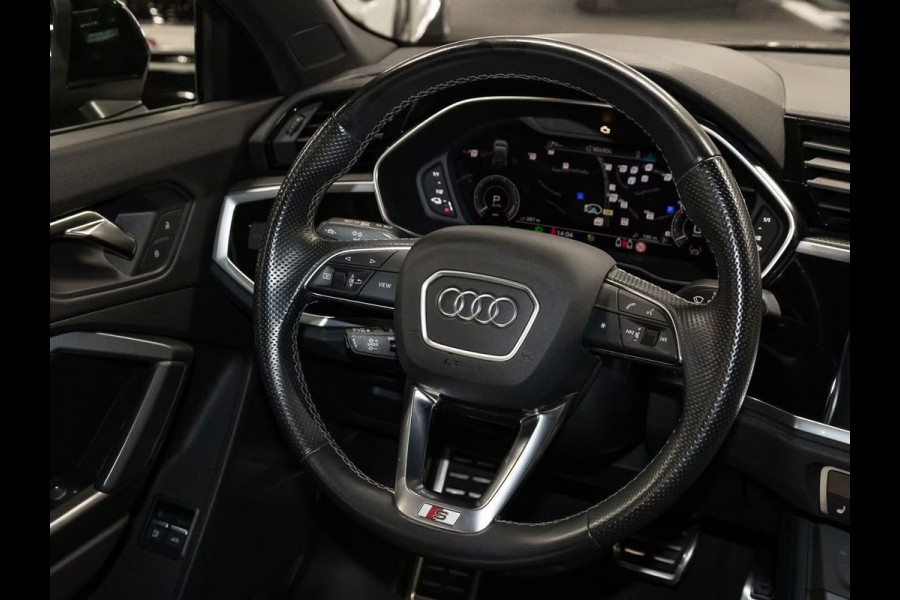 Audi Q3 45 Tfsi-e S-LINE ** LED, VIRTUAL, TREKH, ACC, CAMERA, KEYLESS, 19-inch LMV ** 1e EIG - UNFALLFREI ** ** INFORMEER OOK NAAR ONZE AANTREKKELIJKE FINANCIAL-LEASE TARIEVEN **