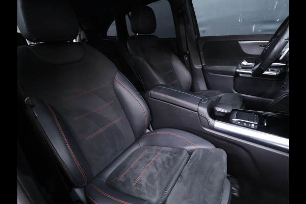 Mercedes-Benz EQA 250 Business Solution AMG 67 kWh [ADAPTIVE CRUISE, APPLE CARPLAY, ANDROID, STOELVERWARMING, CAMERA, LED, PDC V+A, NAVIGATIE, CLIMATE, DIGITAL DASH, ELEKTRISCHE ACHTERKLEP, KEYLESS START, DODEHOEKASSISTENT, AMG, NIEUWSTAAT]