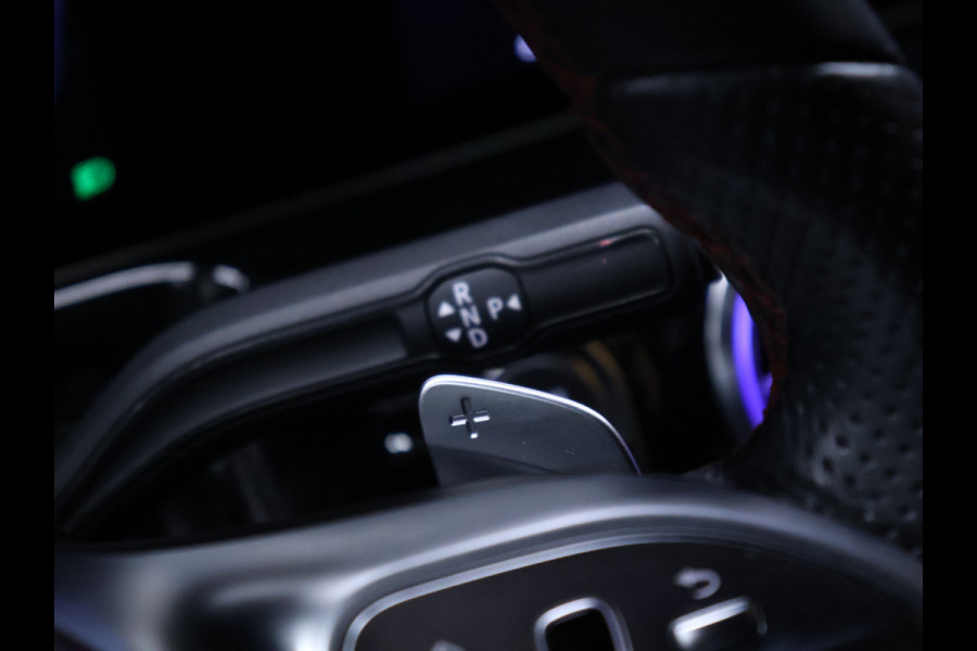 Mercedes-Benz EQA 250 Business Solution AMG 67 kWh [ADAPTIVE CRUISE, APPLE CARPLAY, ANDROID, STOELVERWARMING, CAMERA, LED, PDC V+A, NAVIGATIE, CLIMATE, DIGITAL DASH, ELEKTRISCHE ACHTERKLEP, KEYLESS START, DODEHOEKASSISTENT, AMG, NIEUWSTAAT]