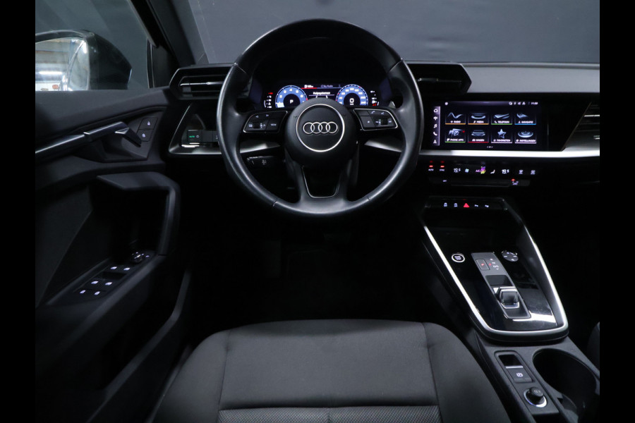 Audi A3 Limousine 35 TFSI Pro Line [APPLE CARPLAY, ANDROID, LED, CRUISE CONTROL, DRAADLOZE OPLADER, PDC V+A, CLIMATE, RIJSTROOKASSISTENT, MULTIFUNCTIONEEL STUUR, NIEUWSTAAT]