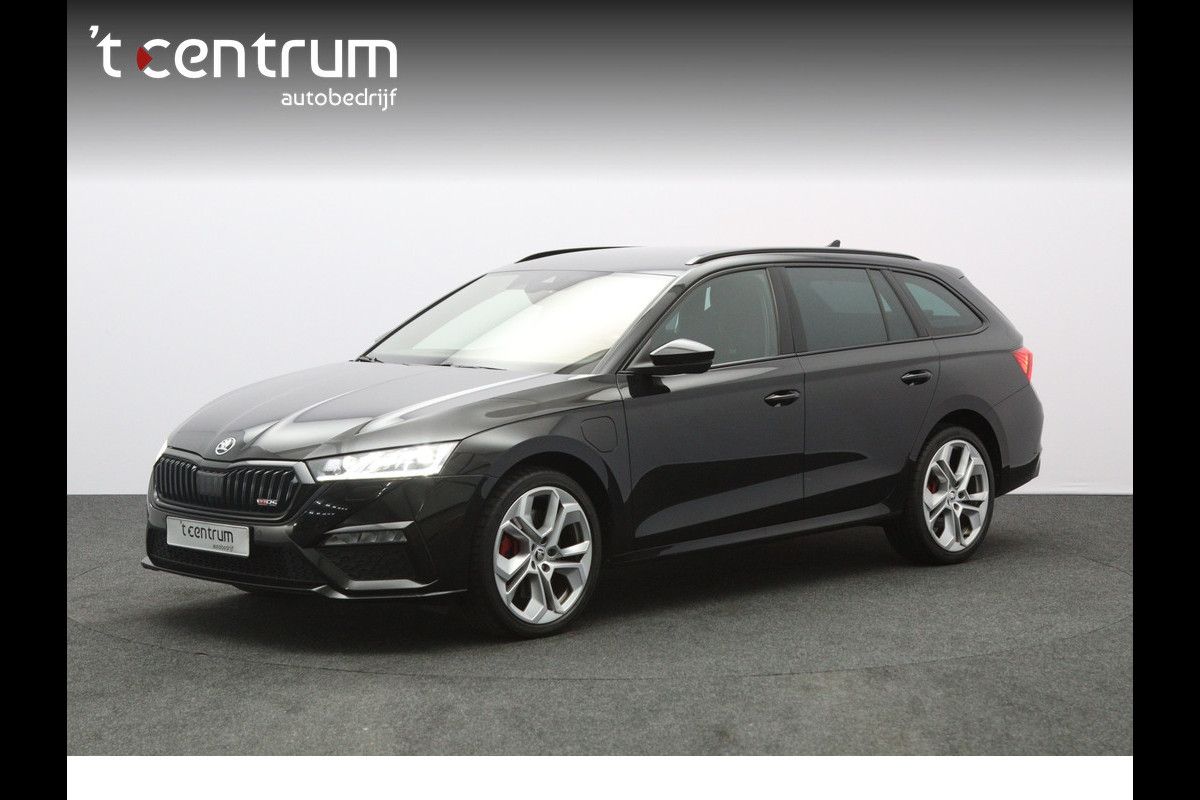 Škoda Octavia Combi 1.4 TSI RS 245 PK iV PHEV Business, Trekhaak, Camera, Adap. Cruise Control, 4 x Stoelverwarming