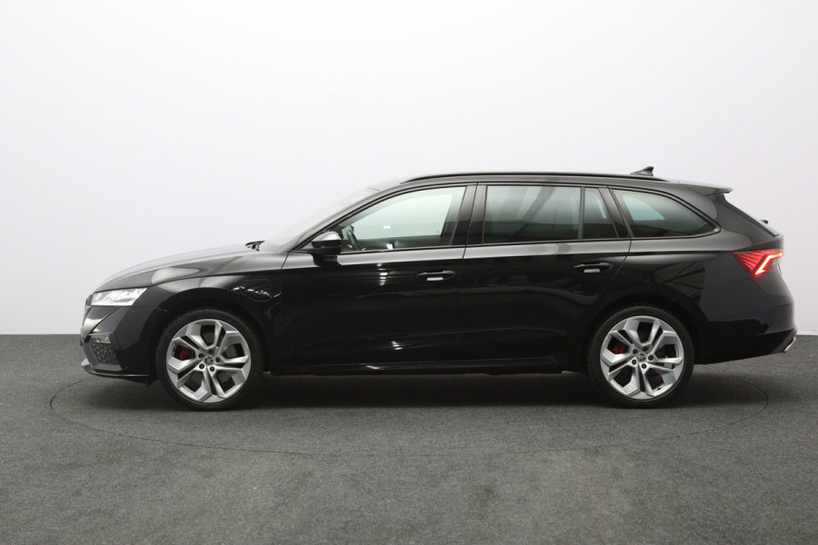 Škoda Octavia Combi 1.4 TSI RS 245 PK iV PHEV Business, Trekhaak, Camera, Adap. Cruise Control, 4 x Stoelverwarming
