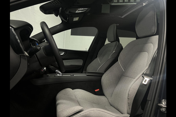 Volvo XC60 2.0 T6 Plug-in hybrid AWD Plus Dark Trekhaak | Open dak | Adapt. cruise | Stoel-/Stuurverwarming | 360 camera | Keyless | Blis | Memory