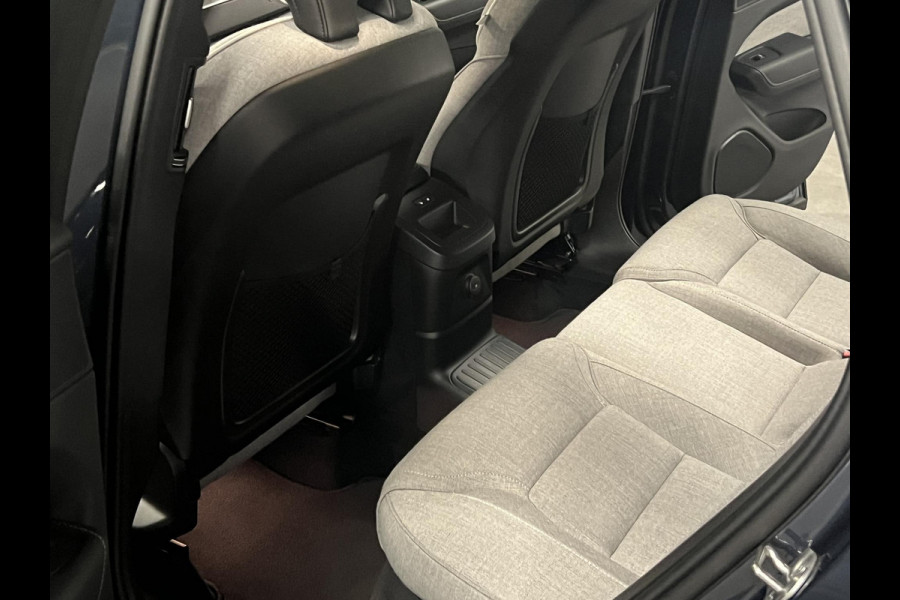 Volvo XC60 2.0 T6 Plug-in hybrid AWD Plus Dark Trekhaak | Open dak | Adapt. cruise | Stoel-/Stuurverwarming | 360 camera | Keyless | Blis | Memory