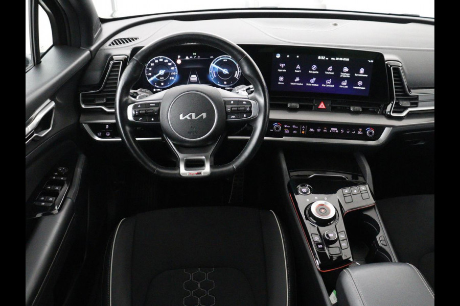 Kia Sportage 1.6 T-GDi Hybrid GT-Line | Panoramadak | Trekhaak | Leder/Alcantara | Stoel & stuurverwarming | Adaptive cruise | Matrix LED | Camera | Carplay | Keyless | Achterbankverwarming