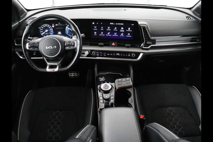 Kia Sportage 1.6 T-GDi Hybrid GT-Line | Panoramadak | Trekhaak | Leder/Alcantara | Stoel & stuurverwarming | Adaptive cruise | Matrix LED | Camera | Carplay | Keyless | Achterbankverwarming
