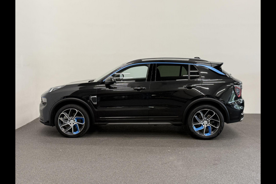 Lynk & Co 01 1.5 PHEV Automaat Panoramadak Virtual Cockpit Adaptieve Cruise Control Full Led 20" Licht Metalen velgen Parkeersensoren voor&achter + Camera
