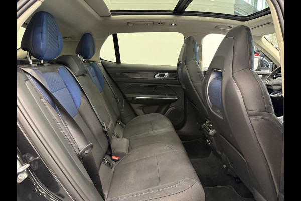 Lynk & Co 01 1.5 PHEV Automaat Panoramadak Virtual Cockpit Adaptieve Cruise Control Full Led 20" Licht Metalen velgen Parkeersensoren voor&achter + Camera