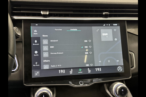 Lynk & Co 01 1.5 PHEV Automaat Panoramadak Virtual Cockpit Adaptieve Cruise Control Full Led 20" Licht Metalen velgen Parkeersensoren voor&achter + Camera