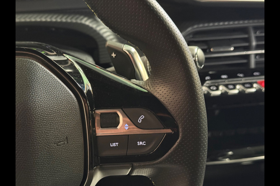 Peugeot 2008 1.2 PureTech GT Pack| Led | Camera | Carplay | Sfeerverlichting