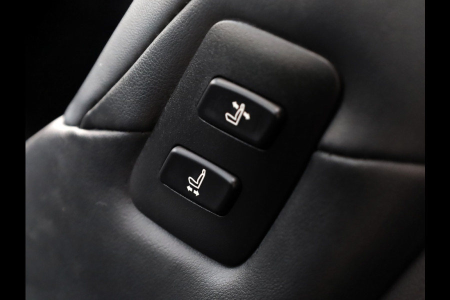 Lexus ES 300h President Line | Mark Levinson | Camerabeeld Buitenspiegels